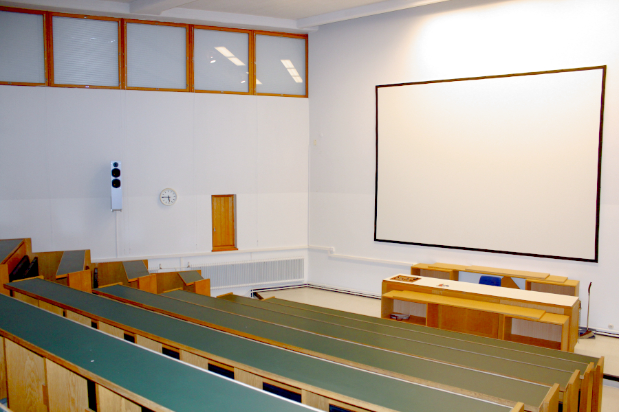 Typpiparkin 80-paikkainen auditorio vuokralaisten ilmaisessa käytössä